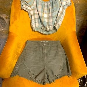 American Eagle Shorts & American Eagle Crop Top.